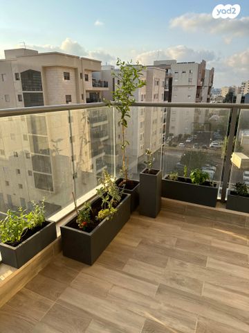 דירה, העצמאות 93, אברמסקי, קרית אתא