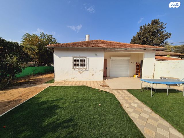 בית פרטי/ קוטג', יוסף ויתקין 19, נאות גנים, נתניה