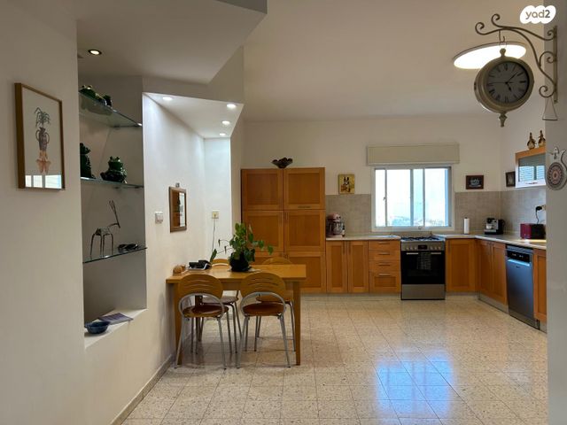 בית פרטי/ קוטג', חגווי הסלע 17, מגדים, מעלה אדומים