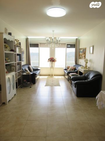 דירה, צה"ל 6, דרום, צפת