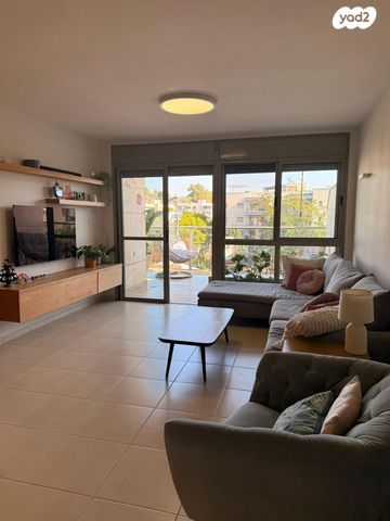 דירה, הפרדסים 6, וואלי, העמק, נס ציונה