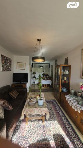 איינשטיין 33