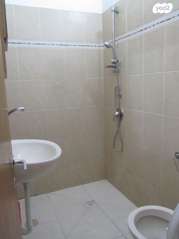 יחידת דיור, ההגנה 17, לב המושבה / מרכז העיר, פתח תקווה