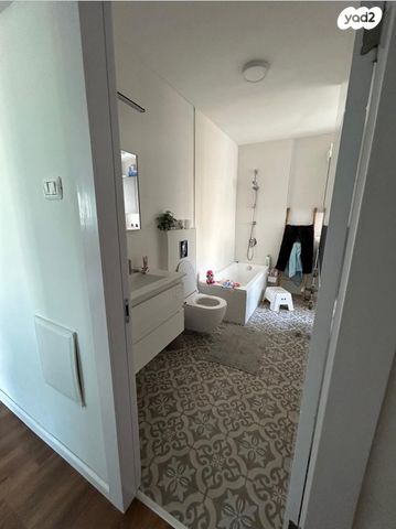 דירה, חיל הצנחנים 7, נווה חוף, ראשון לציון