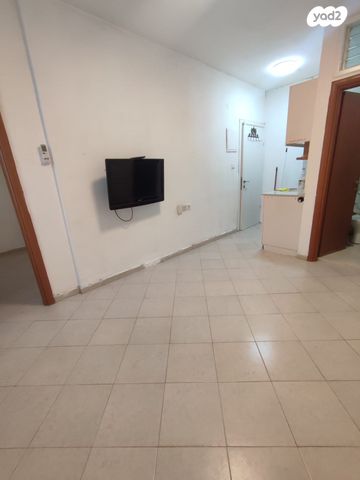 דירה, אשר לוין 3, רמב"ם, ראשון לציון