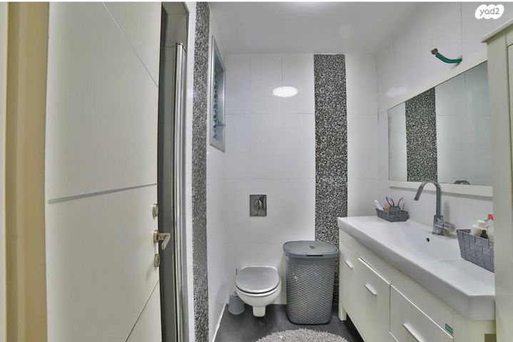 דירה, כוכבי יצחק 7, שפירא, תל אביב יפו