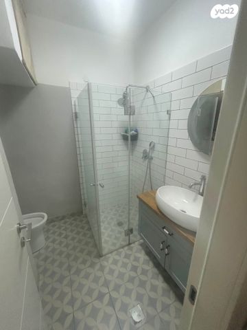 דירת גן, הצנחנים 2, גבעת הרמבם, גבעתיים