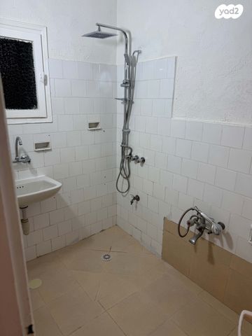 דירה, ז'בוטינסקי 52, אברמוביץ', ראשון לציון