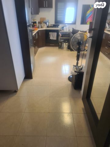 דירה, הזית 3, ניצנה, בת ים