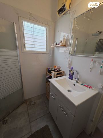 דירה, הרא"ה 73, שכונת הלל, רמת גן