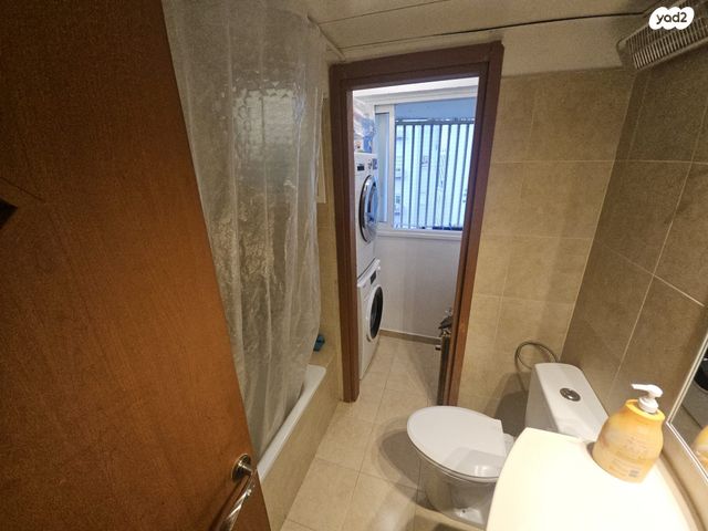 דירה, אבן עזרא 4, נווה רם, שיכון מזרחי, רמת גן