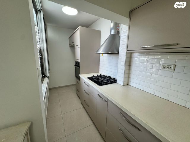 דירה, עין גנים 49, עין גנים, פתח תקווה