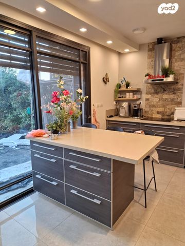 בית פרטי/ קוטג', הררית 5, שערי תקווה, שערי תקווה