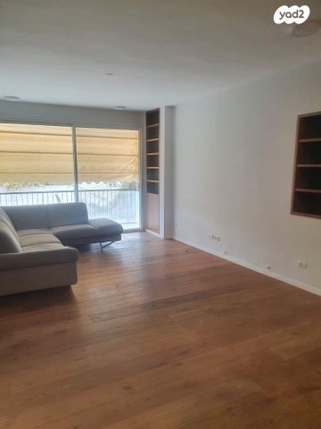 דירה, אסתר המלכה 6, בקעה, ירושלים