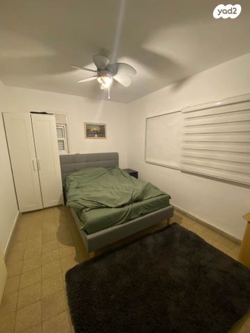 דירה, מתניה 15, רמת השקמה, רמת גן