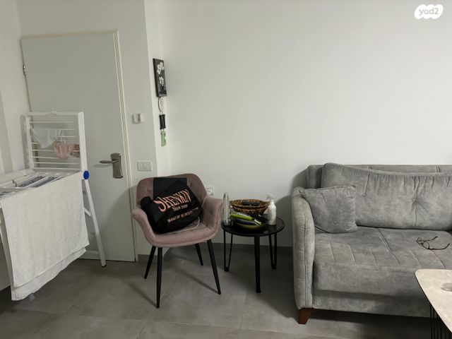 יחידת דיור, סיגלית 18, שאר העיר, עומר