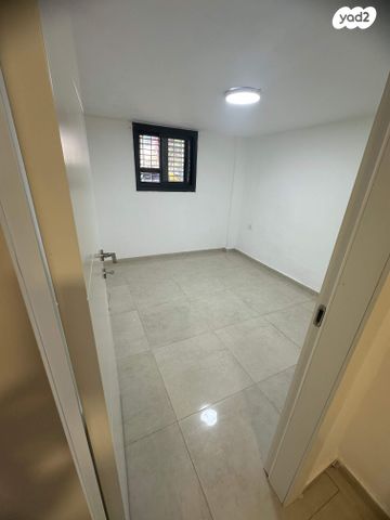 יחידת דיור, הזמיר 30, שכונה ד', מבשרת ציון