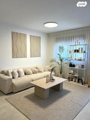 מיכל לייב כץ 4