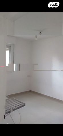 דירה, הנורית 11, עיר גנים, ירושלים