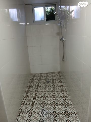 מרתף/ פרטר, הארז 1, אבן גבירול, רחובות