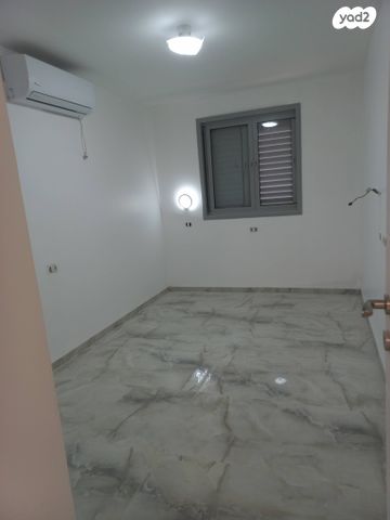 דירה, הרב נורוק 4, קרית הרצוג, בני ברק