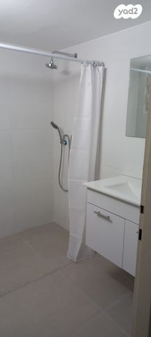 דירה, פבזנר 3, הדר מרכז, חיפה