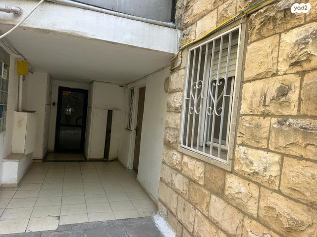 דירה, מבוא הפרטיזנים 306, הגבעה הצרפתית, גבעת שפירא, ירושלים