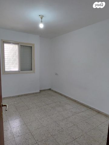 דירה, ראובן רובין 5, שגיא ב, לוד