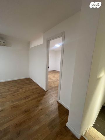 יחידת דיור, עופרית 14, המושבה הירוקה, אבן יהודה