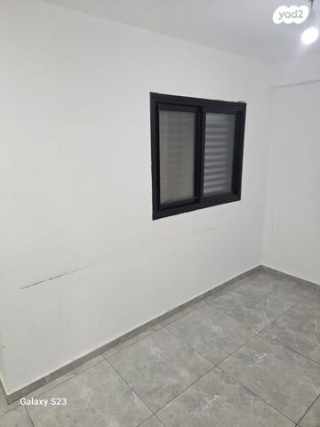 דירה, מעפילי אגוז 7, נווה חן, תל אביב יפו