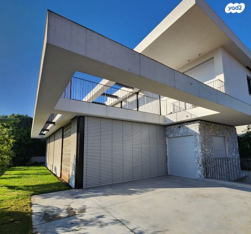 בית פרטי/ קוטג', הדובדבן 228, תלמי מנשה, באר יעקב