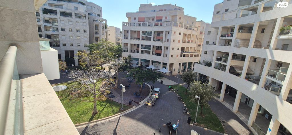 דירה, משה קול 1, המשתלה, תל אביב יפו