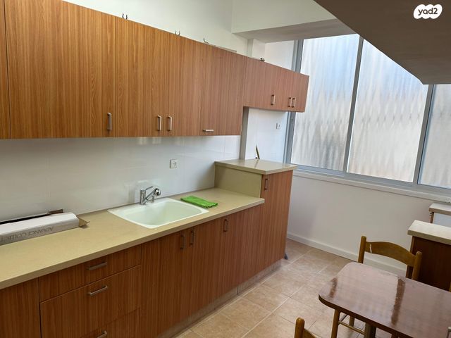 דירה, שדרות ירושלים 80, מרום נווה, רמת יצחק, רמת גן