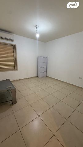 מרתף/ פרטר, יוסף חנני 13, נווה עוז, פתח תקווה