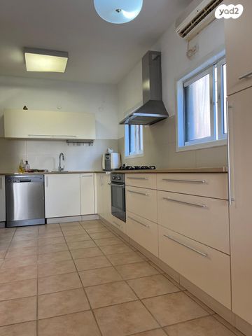 ד"ר מוסקוביץ' 26