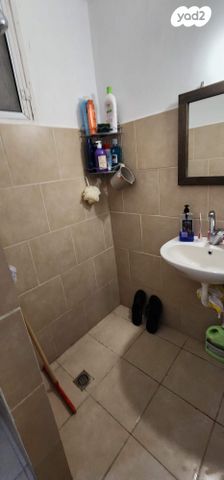 דירת גן, הנשיא וייצמן 25, שיכון ד, טבריה