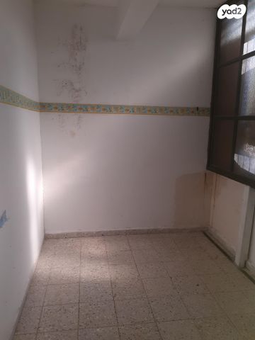 דירה, פרץ נפתלי 13, לב המושבה / מרכז העיר, פתח תקווה