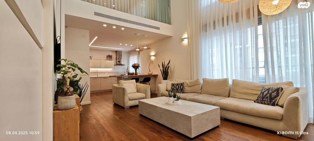 דופלקס, הרב יעקב טראב 8, עזרא, הארגזים, תל אביב יפו