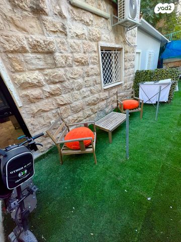 יחידת דיור, חכם שלום 17, מחנה יהודה - לב העיר, ירושלים