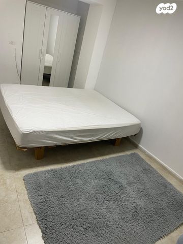 מרתף/ פרטר, סמילנסקי 11, מרכז העיר דרום, נתניה