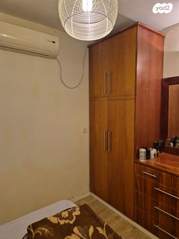 דירה, רמב"ם 8, הדר, רמת השרון