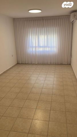 הרשל גרינשפן 10