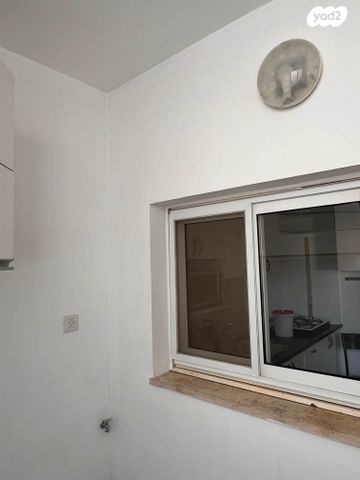 דירה, לוטם 3, שאר העיר, קרית עקרון