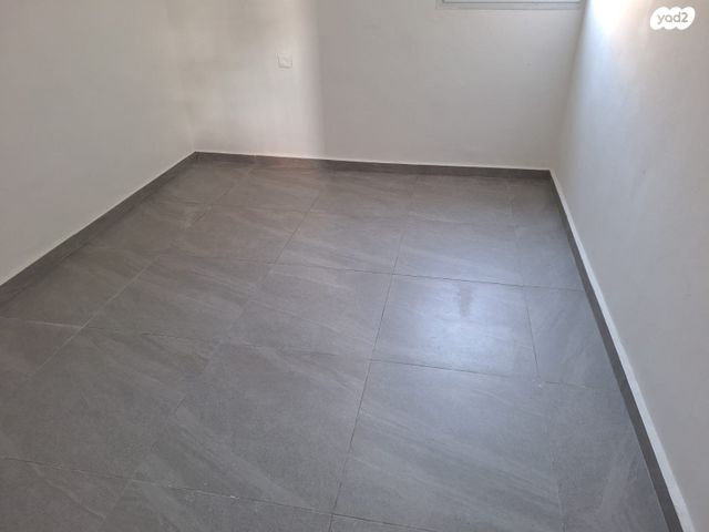 דירה, רחבעם זאבי 25, מרכז מזרחי, נס ציונה