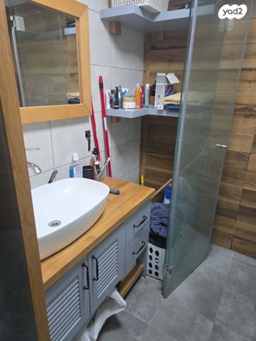 יחידת דיור, נחשונים 4, רח' הנשיא צפון, חדרה