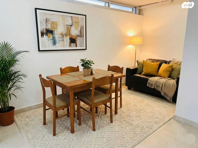 ירמיהו הנביא 10