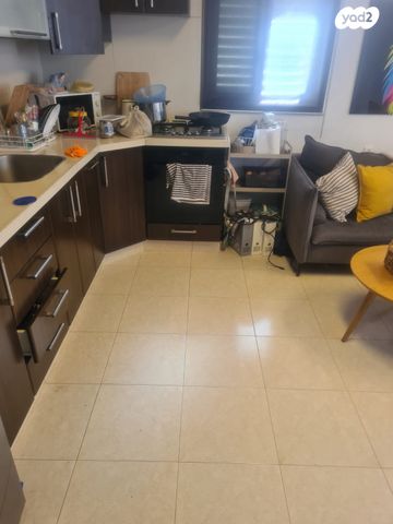 דירה, הזית 3, ניצנה, בת ים