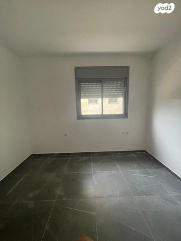 דירה, אדמונד סחייק 17, מלחה, מנחת, ירושלים