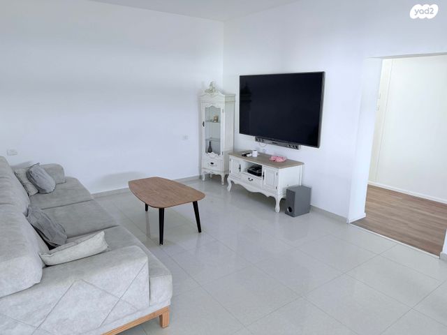 דירה, הכרמים 67, שדה דוד, שדה דוד