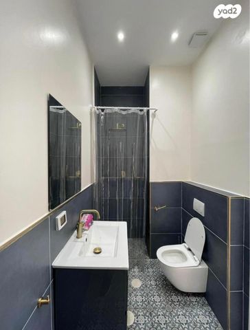 יחידת דיור, חכם שלום 17, מחנה יהודה - לב העיר, ירושלים